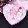 Groothandel 12 stks Mix Lot Cartoon Bloem Ringen Geassorteerde Hars Plastic Baby Kids Girl Children's With Heart Box Gift Sieraden