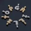 1ピーカスタム26レターペンダントネックレスゴールドイニシャルジュエリーアルファベットゴールド文字AQペンダントアイスアウト男性女性A-Zのためのマイクロパブ