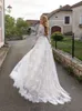 2023 Boho Hochzeitskleid Volle Spitze Bohemian Langarm V-Ausschnitt Champagner Futter A-Linie Brautkleider Vestidos De Noiva Benutzerdefinierte Größe3789952