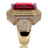 Iced Out Ruby Pierścionki Dla Mężczyzn Luksusowy Designer Męski Bling Diamond Ring Miedzi Cyrkon 18K Pozłacany Zaręczyny Ślubny Złoto Gem Biżuteria