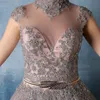 Wspaniałe sukienki Quinceanera Blush Różowy Bateau Szyjka rękawy Aplikacje koronkowe cekiny z koralikami suknia balowa słodka 16 sukienki