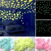 100 pezzi adesivi stelle 3D bagliore luminoso scuro fluorescente wall sticker carta da parati per la casa camera da letto per bambini soggiorno arredamento