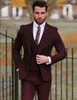 Moda Burgundy Noivo Smoking pico lapela Groomsmen Mens vestido de casamento Excelente Homem Jacket Blazer 3piece Suit (Jacket + Calças + Vest + Tie) 1809