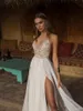 Sexy Berta-line High Side Split suknia ślubna V Neck koronkowe aplikacje zroszony Vestios De Novia Backless suknie ślubne suknie niestandardowe