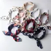 Partihandel-Square Scarf Hair Tie Band för affärsfest Kvinnor Elegant Små Vintage Skinny Retro Head Neck Silk Satin Scarf