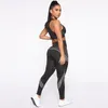 Тренажерный зал 2021 летние женщины полоска Printed Print Hip отталкивание брюк жилет йога фитнес -костюма Эластичность две части спортивного костюма1