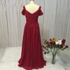 Koyu Kırmızı Şifon Nedime Elbiseleri Bir Çizgi Kayışları Yan Yarık Zemin Uzunluğu Kısa Kollu Onur Elbise Hizmetçisi Plaj Düğün Konuk Partisi Giyim 403