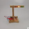 Experimento de ciência brinquedo conjunto para alunos da escola primária DIY luz de tráfego tecnologia pequena invenção crianças feitos à mão