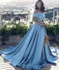 Blaues, schulterfreies Satin-Abendkleid, A-Linie, gerüscht, hoch gespalten, sexy, formelle lange Ballkleider, Strandkleid, roter Teppich, Übergröße, individuell