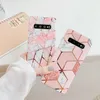 Le motif de marbre de couture de placage convient à la housse de protection en silicone S11 / A51 S10 / S8 / S11P pour téléphone portable