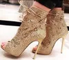 Venda quente-Gold Champagne Crystal Botas de tornozelo embelezado Peep Toe Lace-up Gladiador Sandal Botas para Mulheres Fino Saltos Dos Sapatos Grande Tamanho