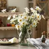 5 têtes/branche artificielle Dasiy fleurs soie fausses fleurs étamine décorative petite marguerite pour mariage tenant des fleurs décoration de la maison GB144