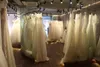 Ny Elegant Vit Elfenben 2019 Varm Bridal Cape Winter Fur Women Jacket Bridal Cloaks Long Party Wedding Coat With Hat Al04