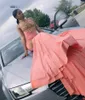2022 Meerjungfrau hohe Nacken -Prom -Kleider mit goldenen Applikationen sexy Mieder Sweep -Zug lange Partykleider für schwarze Mädchen Vestidos