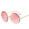 Gafas de sol redondas de gran tamaño con degradado para mujer, gafas de sol sin montura de diseñador de marca para mujer, gafas Retro con ondas de flores y tinte para mujer