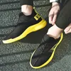 Met Doos 2022 Loopschoenen G.n.Shijia Mode Topkwaliteit Vliegende Weven Rubber Schuim Bodem Zwart Geel Wit 49 Dames Mensport