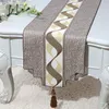 2019 Nieuwste Europa Stijl Lange Decoratie Tafel Runner Patchwork Eenvoudige Eettafel Doek Kerst Party Tafel Protecter Pad 250x33 cm