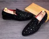 Hot Sale-Ulti-Colored Glitter Pailletten Loafers Herren Kleid Schuhe Männer Wohnungen Schuhe Luxus Mode Marke Chaussures De Mariage