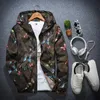 Mens Casual Camouflage Hoodie Jacka Höstfjäriltryck Kläder Mäns Hooded Windbreaker Coat Male Outwear Size S-3XL