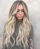 Golden Roots Full Blonde Ombre Body Wave Parykar Hår Gluslös Syntetisk Lace Front Wig För Kvinnor Värmebeständig Fiber FZP144