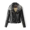 Höst Vinter Långärmad Varm Pvc Coat Ladies Black Leather Jackor 2019 Nya Faux Lambs Kvinna Slim Motorcykel Bikers Jacka