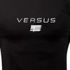 2019 Yaz Yeni Tasarım Vücut Geliştirme Fitness Spor Koşu Adam Kısa Kollu T-Shirt Spor Eğitim Erkekler Kas Sıkı Spor T Gömlek Tees Tops