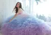 2018 Ombre Ball vestido Quinceanera Vestidos Sweetheart decote Promovers Capela Comprimento Tule Ruffled Doce 16 Vestido Vestidos 15 Anos