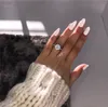Vecalon Elegant Soignee Promise Ring 925 prata esterlina Corte redondo 3 quilates Diamante Noivado Anéis de aliança de casamento para mulheres Jóias