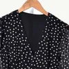 2019 herfst winter lange mouw v-hals zwarte polka dot print ruche korte mini jurk vrouwen mode jurken D2616292