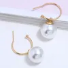 Wholesale-selling Nieuwe Europese en Amerikaanse Mode Overdreven Pearl Loop Oorbellen Persoonlijkheid C-vormige kersen hanger oorbellen