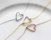 1 Nieuwe Tiny Line Simple Lovers Hollow Love Heart Shape Hanger Armband Wire Wrapped for Couples Lucky Woman Mother Men's Family Geschenken Sieraden