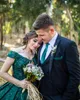 2019 Arabische dunkelgrüne Brautkleider aus der Schulter, Spitze, applizierte Perlen, Ball-Hochzeitskleid, Brautkleider, nach Maß, Robe de 222h