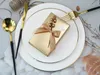 2020 Boîtes de faveur de mariage doré de luxe Party Cake Chocolate Holder Cadeaux Boîtes avec ruban de fleur50629329328643