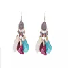 Mode bohemia etnisk stil naturlig färgglada fjäder tofs örhängen charms dangle örhängen sommar strand örhängen smycken kvinnor gåva