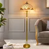 Tiffany barokke mode-stijl gebrandschilderd glazen vloerlamp E27 110-240V voor thuis salon eetbed kamer staande licht
