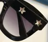 NY SELL Fashion Designer Solglasögon 0208 Cat Eye Frame har brädmaterial Populär enkel stil Toppkvalitet UV400 -skydd 190V