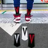큰 V 편지 streetwear Harajuku 남자 양말 스케이트 보드 코튼 양말 힙합 캐주얼 드레스 양말 망 3Pair / lot
