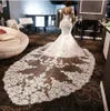 Lussuosi abiti da sposa a sirena taglie forti Strass Cristalli Pizzo con perline Maniche lunghe Corte dei treni Abito da sposa sudafricano Vestido De Novia