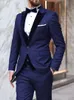 Utmärkt Navy Blue Groom Tuxedos Peak Lapel Groomsman Bröllop 3 Piece Suit Populära Män Business Prom Jacka Blazer (Jacka + Byxor + Tie + Vest) 8