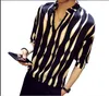 여름 남성용 느슨한 줄무늬 반 소매 셔츠 한국 버전 V- 목 커프 잘 생긴 중간 소매 셔츠 182s