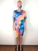 Sommar Tie Dye Skriv ut Set Tracksuit Kvinnor Lounge Wear T Shirt Top With Biker Shorts Bodycon Body Two Piece Set Club Outfits Femme T200603