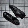 Sapatos de lona pretos e brancos triplos masculinos de melhor qualidade, tênis de corrida esportivos ao ar livre, tênis de caminhada, sapatos casuais 40-44