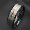 8mm Moda Prata Escovado Preto Borda Tungsten Ring Gold Stripe Mens Wedding Band Tamanho 6 - 13