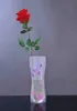 フラワーホームデコレーションパーティーのための折りたたみ可能なプラスチック花瓶が再利用されたプラスチックの不滅の花瓶環境に優しいPVCフラワー花瓶