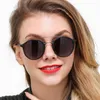 Vintage podwójny most okrągły okrągłe okulary przeciwsłoneczne kobiety Mężczyźni 50 mm klasyczny projektant Designer Driving Eyewear Uv400 Słońca z skrzynką obudową