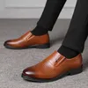 حار بيع مكتب أحذية الرجال 2019 تنفيس ثقب جلد الرجال اللباس أحذية الأعمال الكلاسيكية أحذية الرجال sepatu الرسمي الانزلاق على بريا