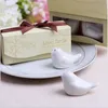 cadeau de faveur de mariage - Souvenir de fête en céramique Love Birds Salt and Pepper Shaker 5Type de ruban peut choisir 2 pièces = 1 set ST066