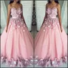 Glamoureuze roze formele avondjurken met sjerpen Sweetheart 3D Floral Applicaties Baljurken Prom Jurken Vloer Lengte Rits Terug Damesjurk