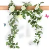 Silk Roses Konstgjorda blommor Vine med falska gröna löv Hem för bröllopsdekoration DIY Hängande krans
