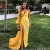 Abendkleider Yellow Dubai Formele Party Jurk Dames Lange Mouwen Een Shouler Avondjurken Elegante Spleet Chiffon Moslim Avondjurken 2019